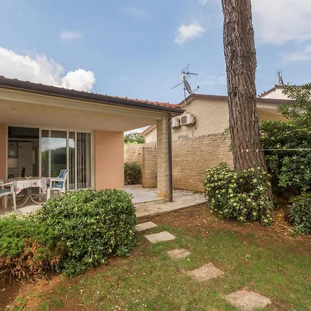 Casa vacanze Front In With Wifi Sveti Ivan (Istria)